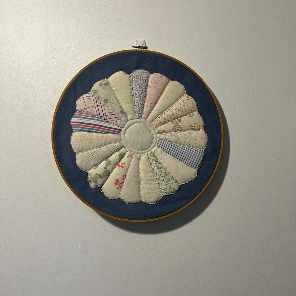 Vintage Dresden Plate Quilt Block Wall Art Wooden Embroidery Hoop 12" Handmade